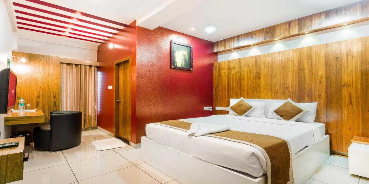 Nextel Inn, Calicut Экстерьер фото